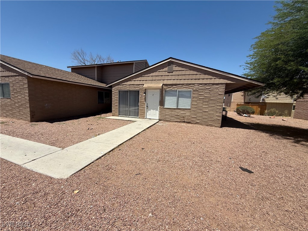 5208 Greene Lane A Property Photo 1