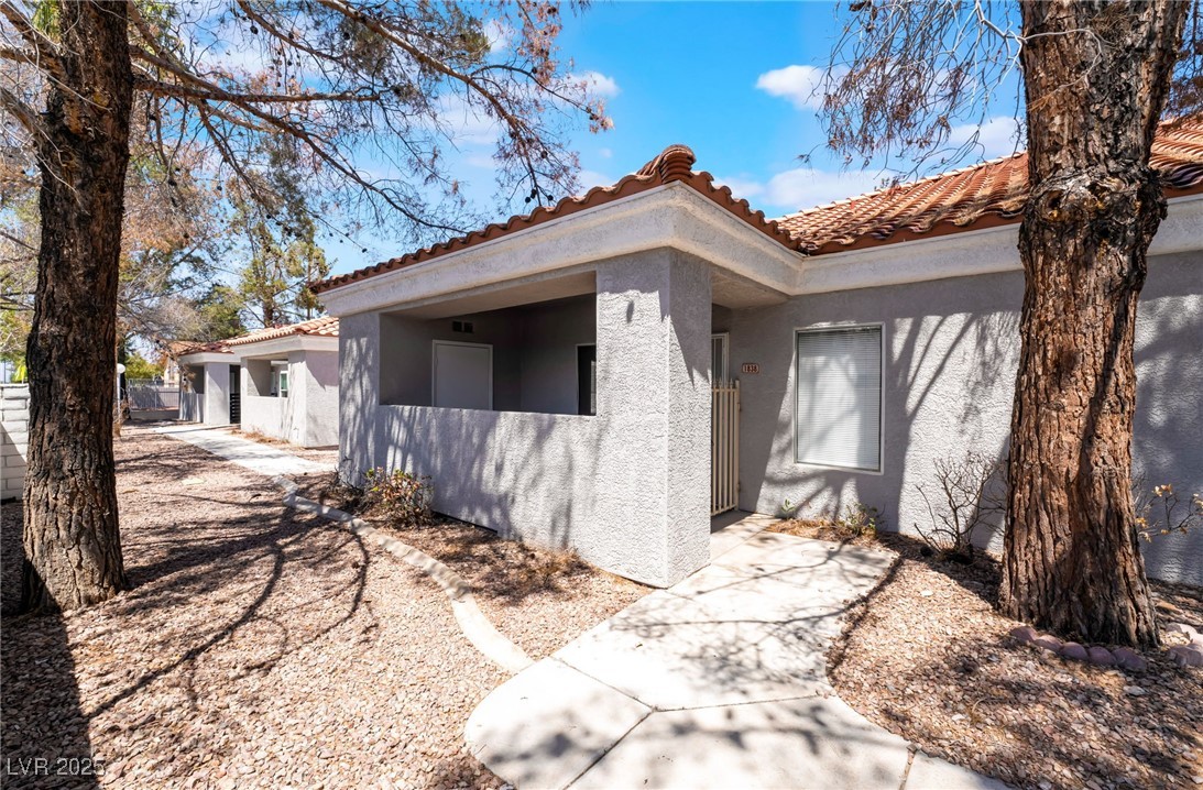 1838 North Jones Boulevard Property Photo 1