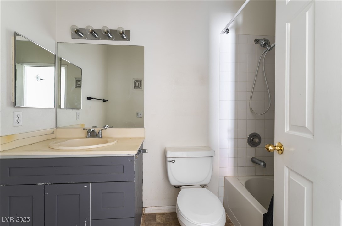 1838 North Jones Boulevard Property Photo 28