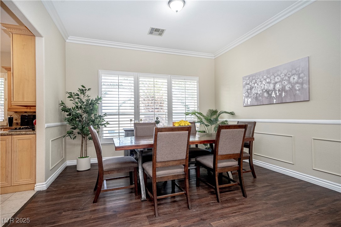 9660 Drayton Avenue Property Photo 8