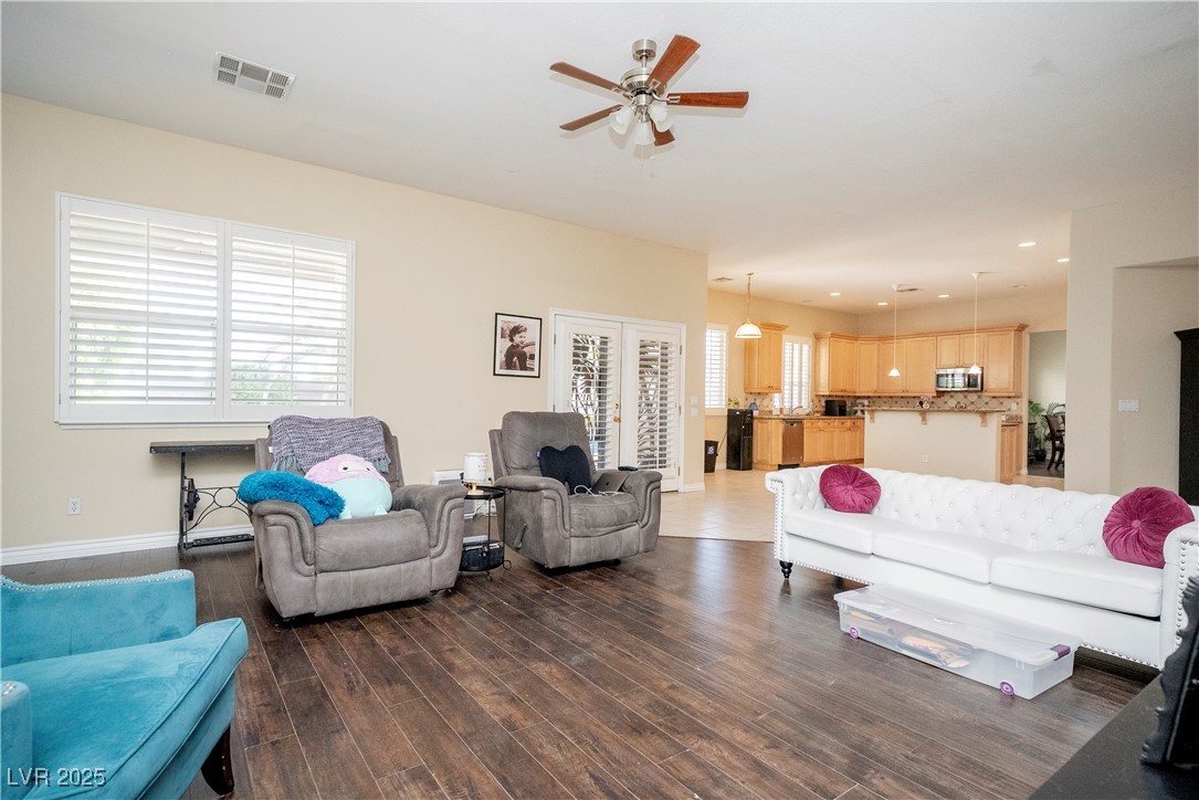 9660 Drayton Avenue Property Photo 18