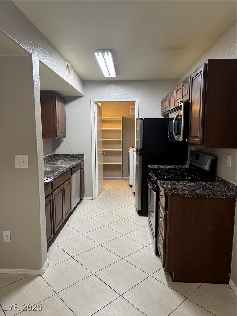 7885 West Flamingo Road 1101 Property Photo 4
