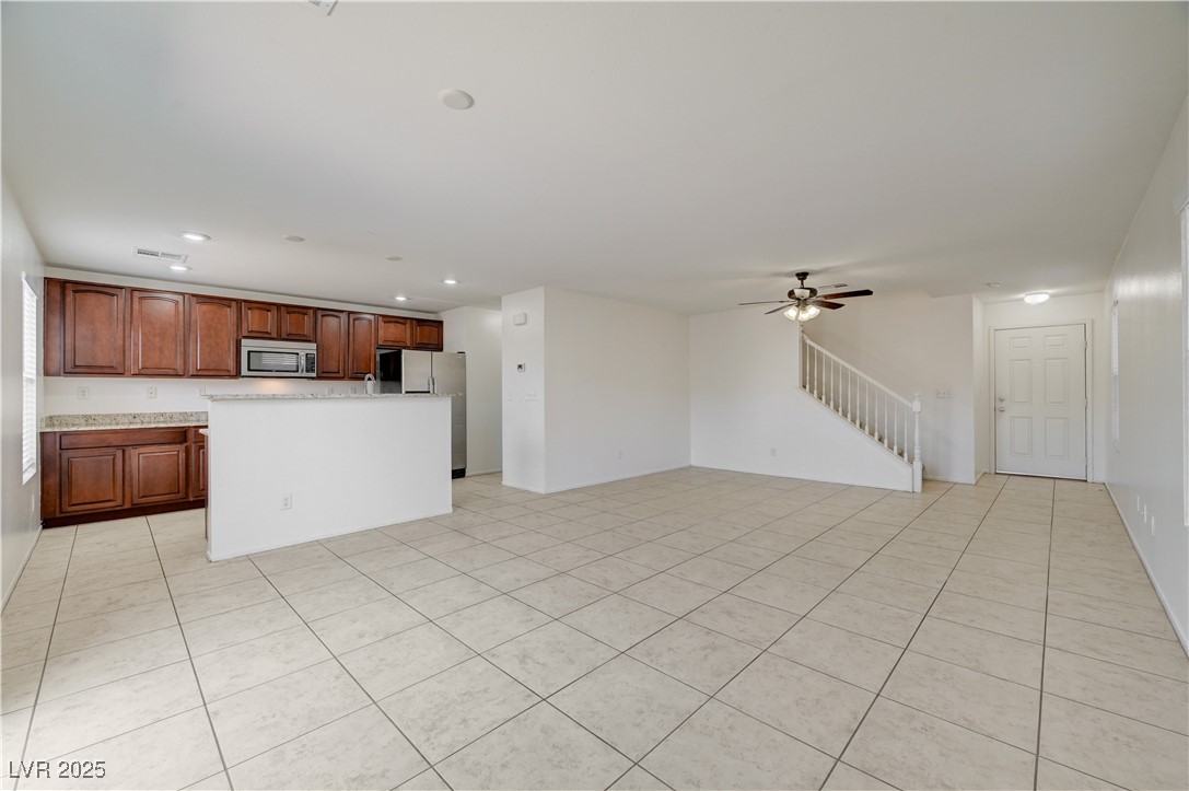 9252 Valley Ranch Avenue Property Photo 9