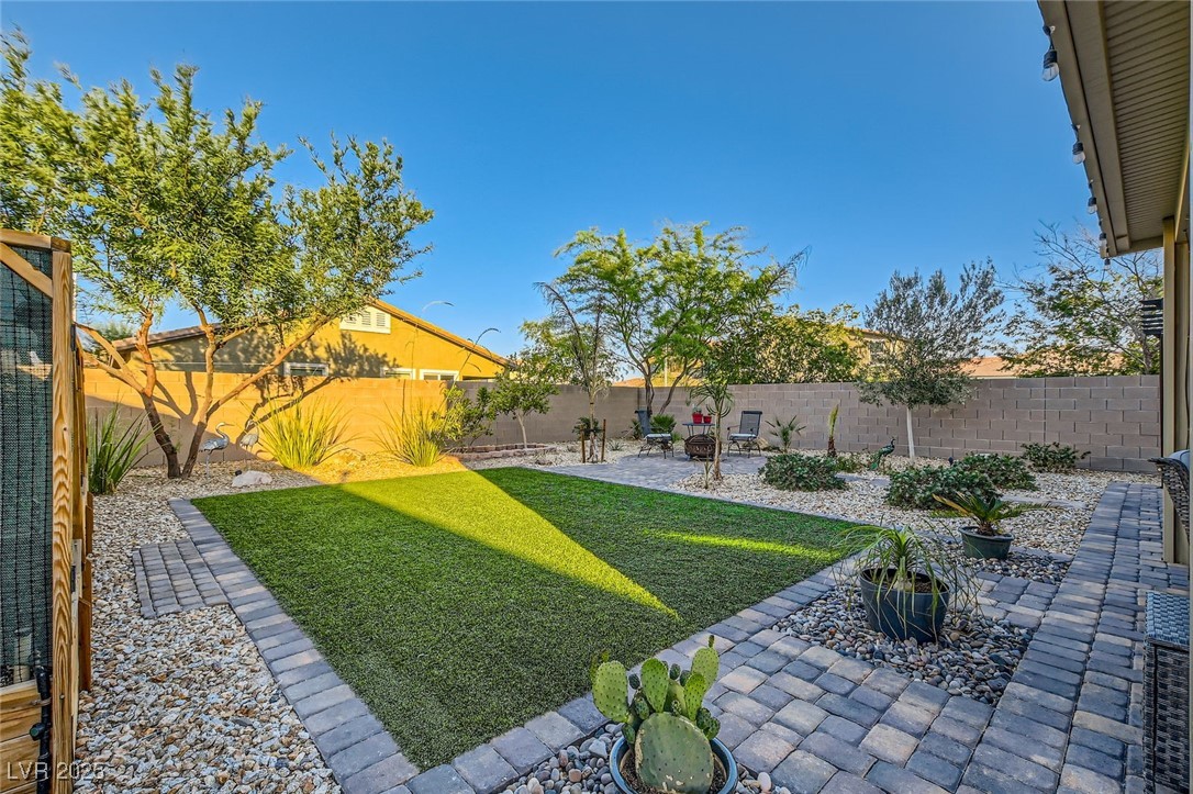 7702 Wishbone Falls Street Property Photo 45