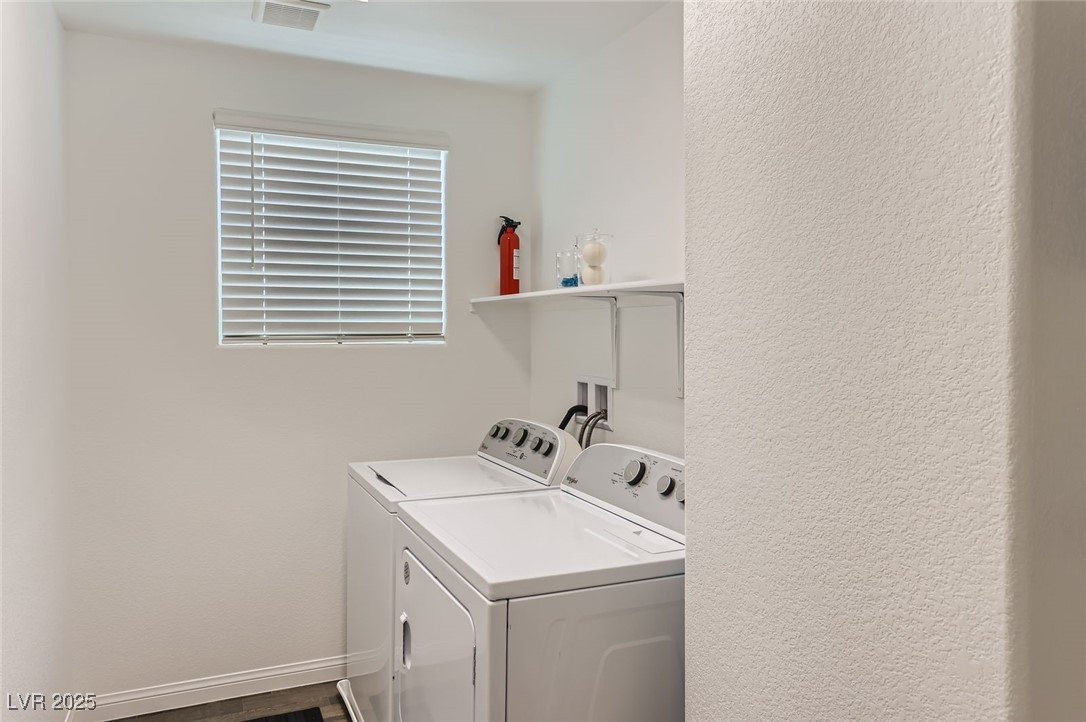 1611 Prairie Fields Court Property Photo 24