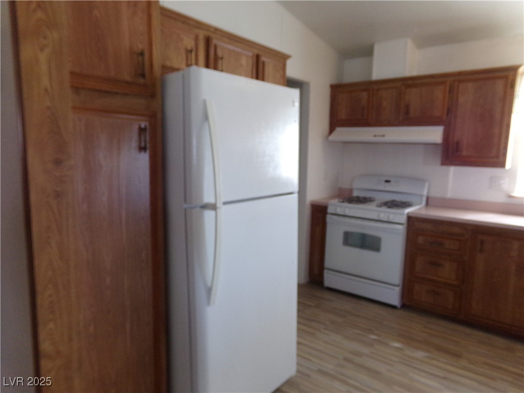 2111 West Mesquite Avenue Property Photo 2