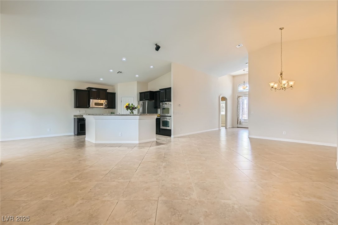9252 Oxbow Lake Avenue Property Photo 7