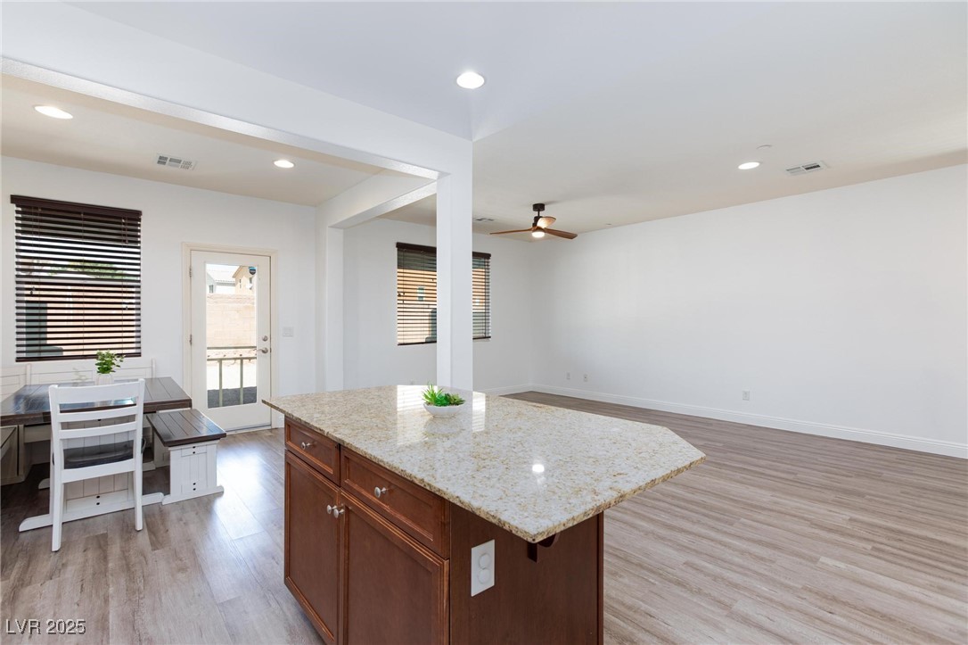 1037 Water Cove Street Property Photo 10