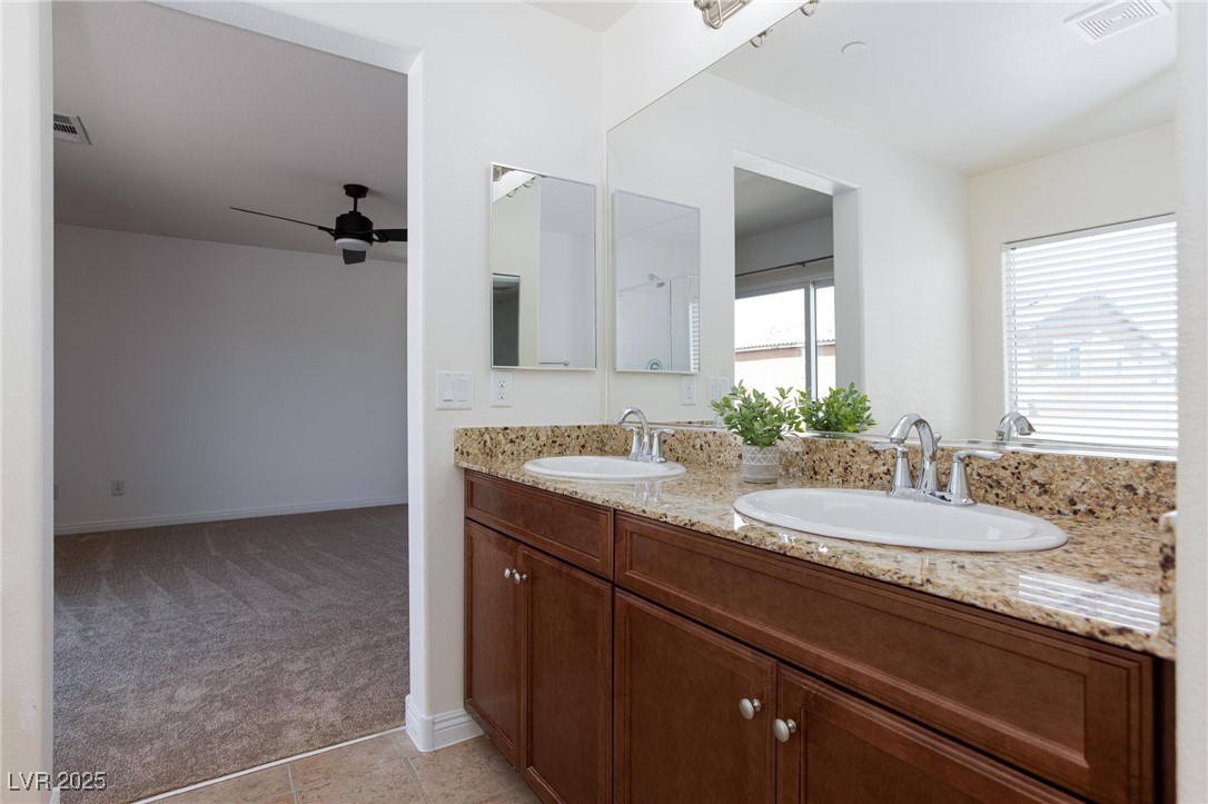 1037 Water Cove Street Property Photo 23