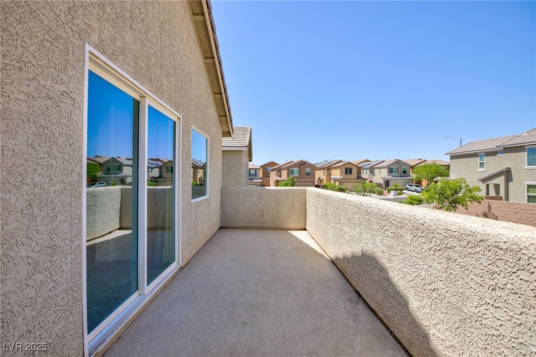 1037 Water Cove Street Property Photo 24