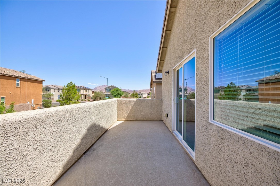 1037 Water Cove Street Property Photo 25