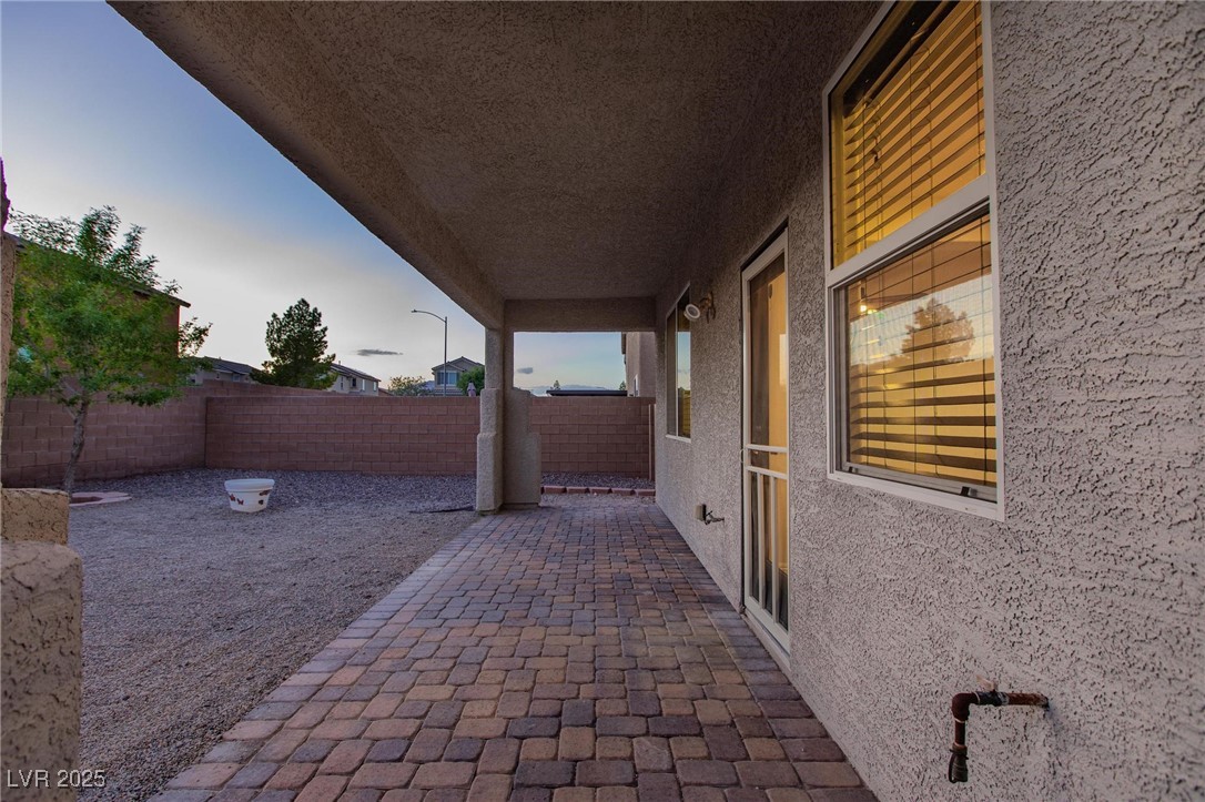 1037 Water Cove Street Property Photo 33