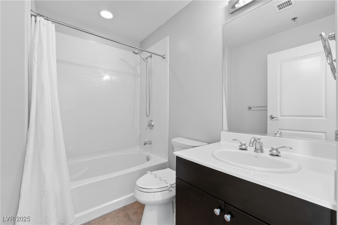 8255 Las Vegas Boulevard 1819 Property Photo 17