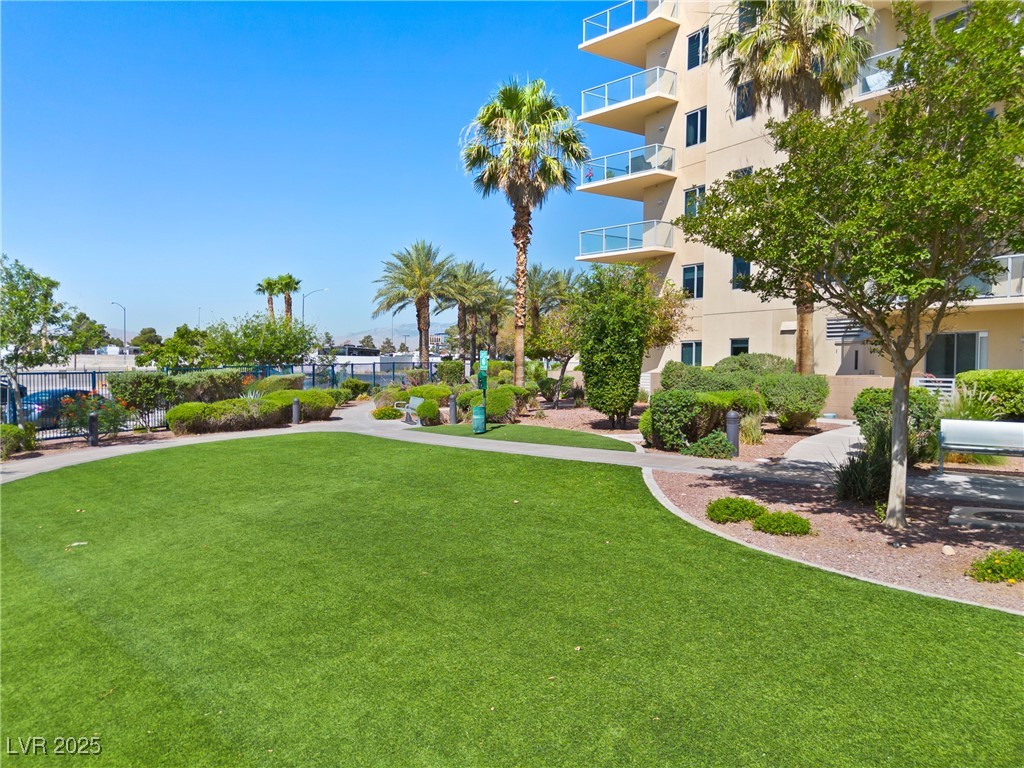 8255 Las Vegas Boulevard 1819 Property Photo 31