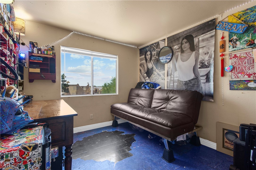 2500 Cortina Avenue Property Photo 24