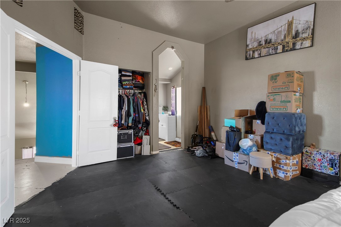 2500 Cortina Avenue Property Photo 29