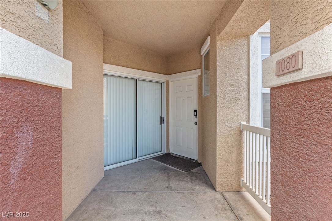 5855 Valley Drive 1080 Property Photo 12