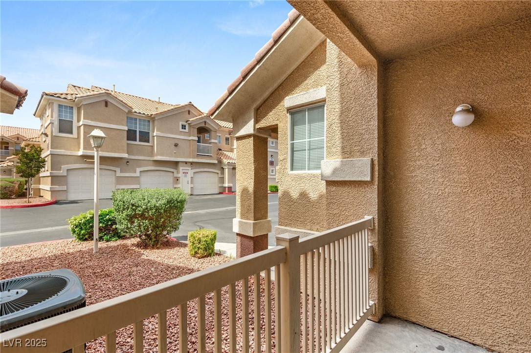 5855 Valley Drive 1080 Property Photo 27