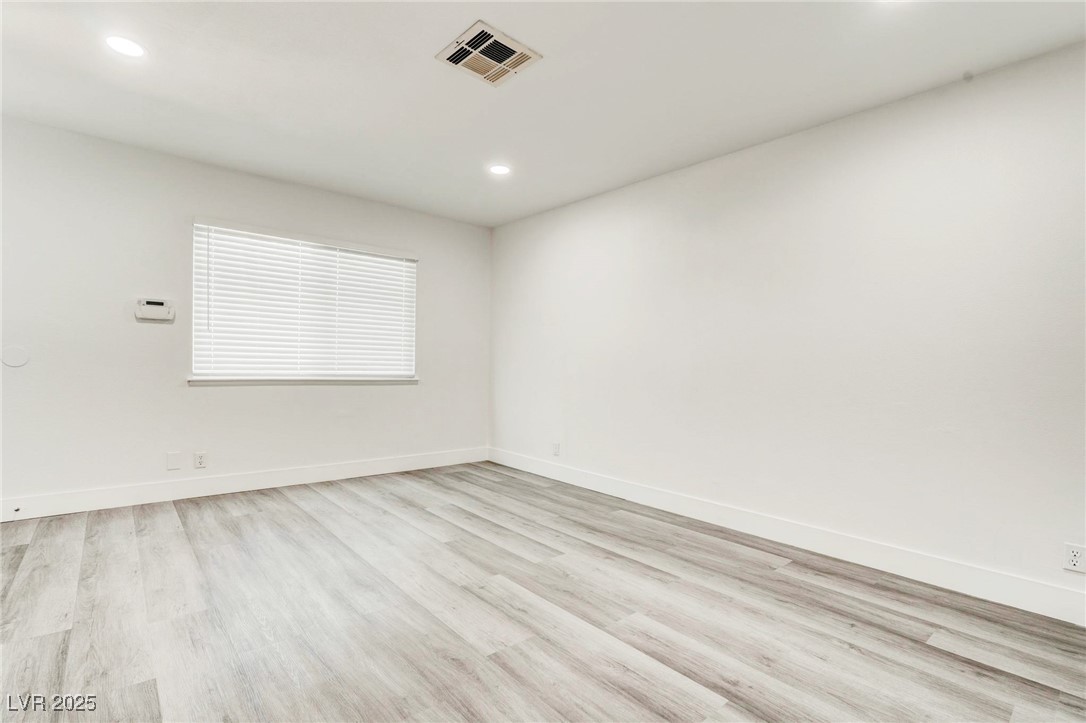 4432 Ash Avenue Property Photo 8