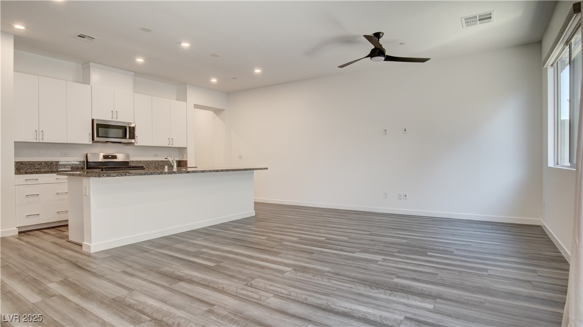3219 Timorasso Avenue Property Photo 5