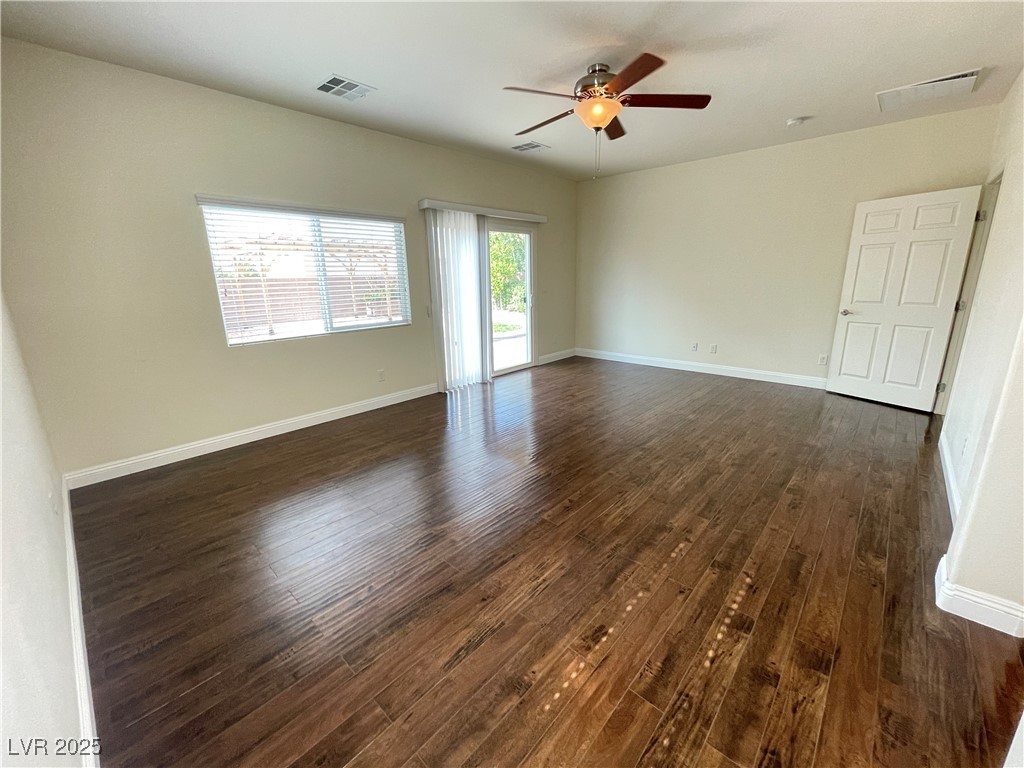1312 Fantastic Court Property Photo 4