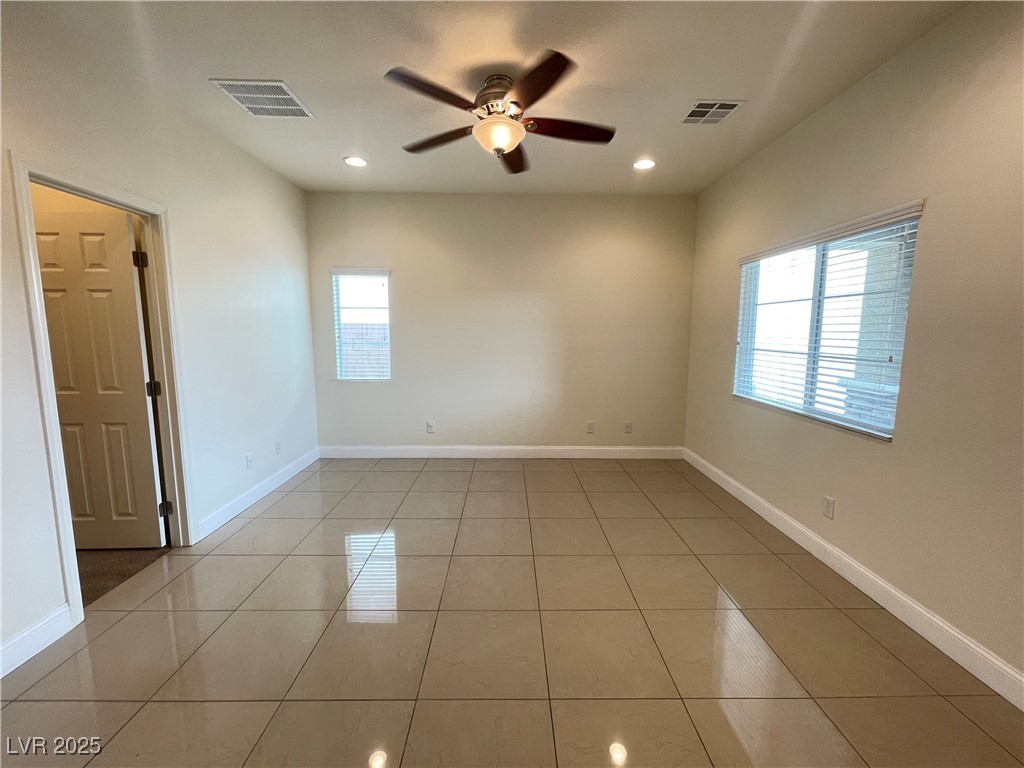 1312 Fantastic Court Property Photo 10