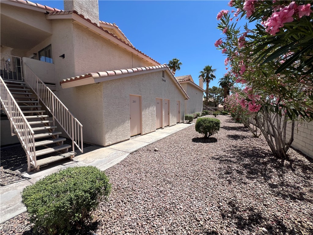 7948 Calico Vista Boulevard 101 Property Photo 1