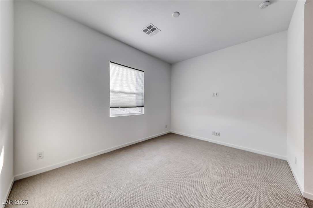 102 Ibiza Lake Drive Property Photo 23