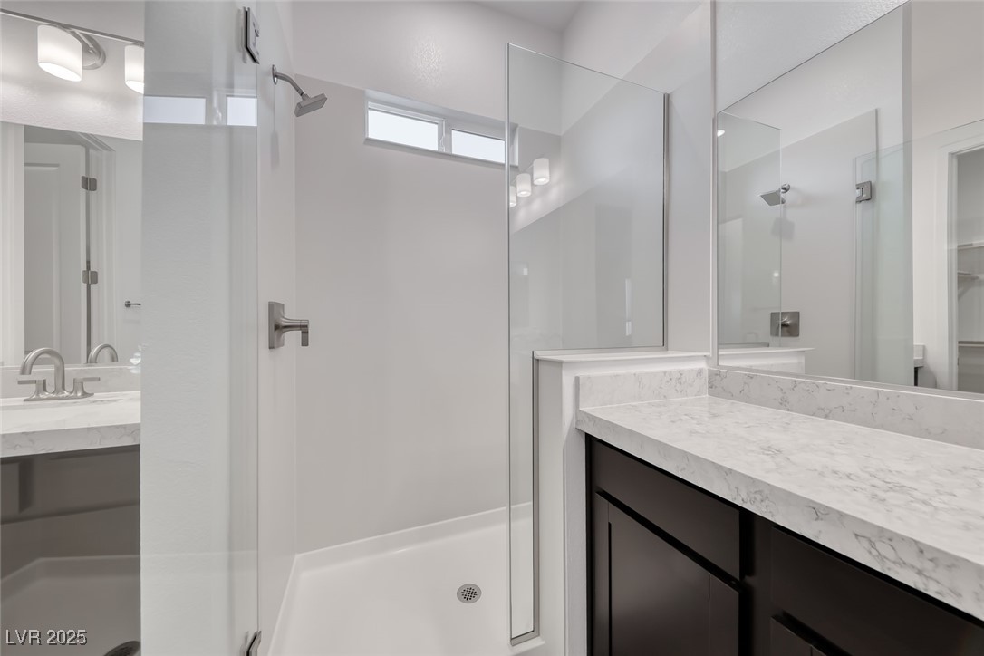 102 Ibiza Lake Drive Property Photo 31