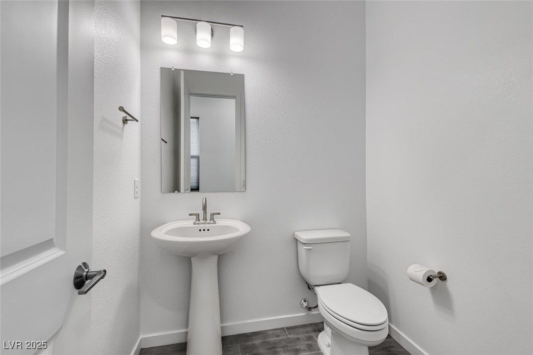 102 Ibiza Lake Drive Property Photo 38