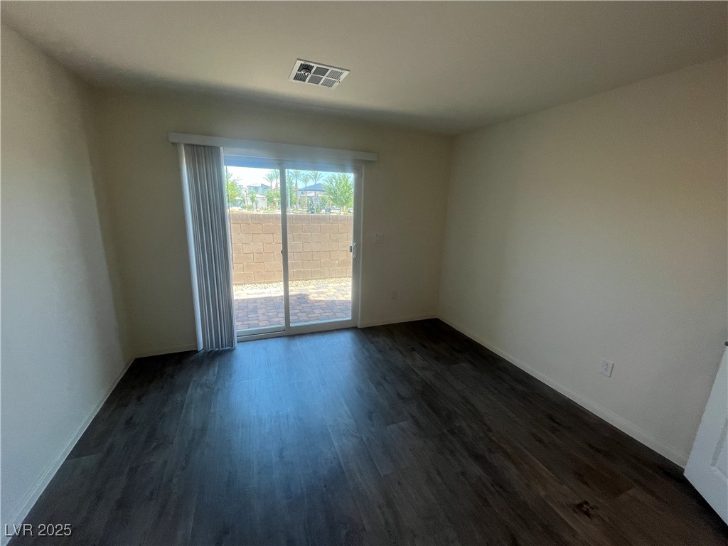 6904 Crescent Gold Street Property Photo 4