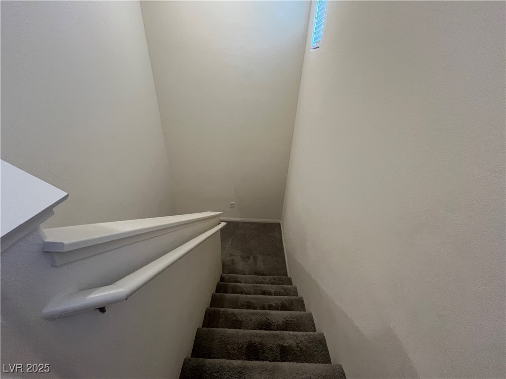 6904 Crescent Gold Street Property Photo 16