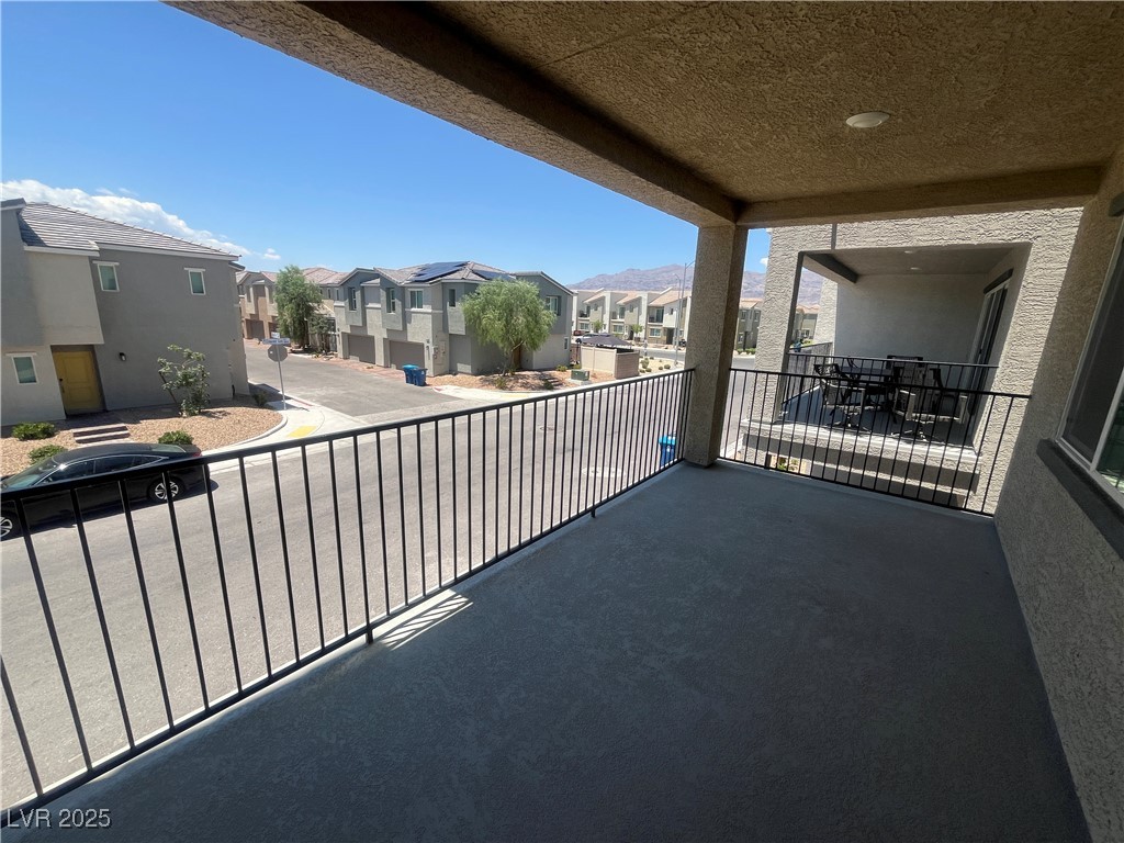 6904 Crescent Gold Street Property Photo 27