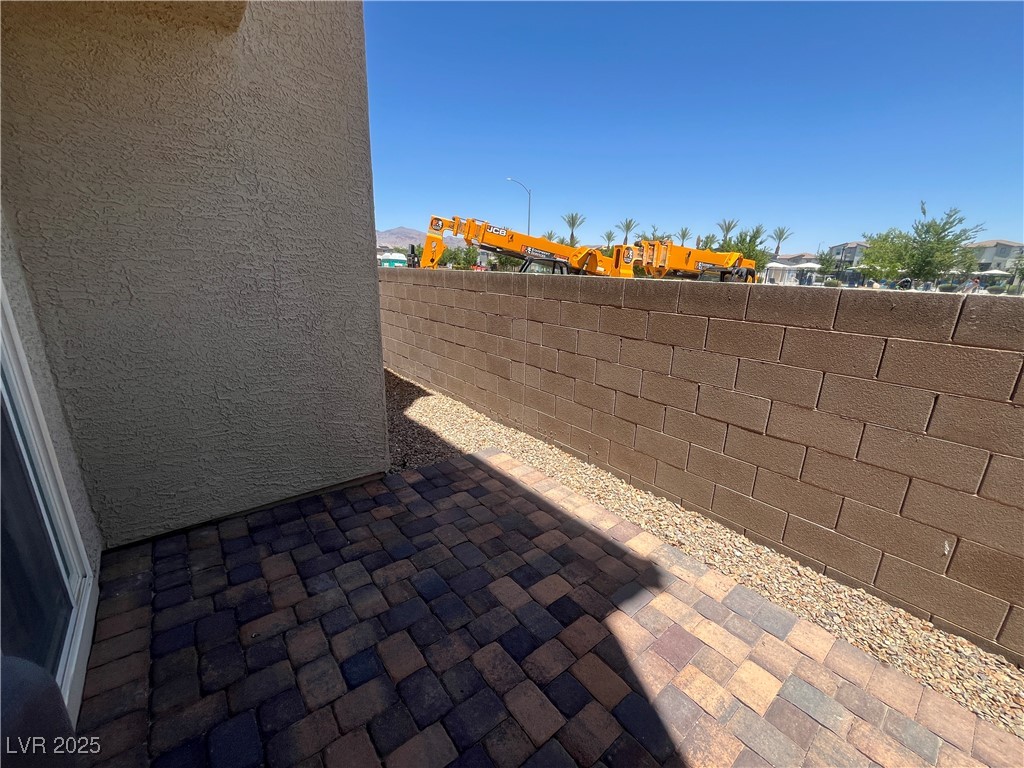 6904 Crescent Gold Street Property Photo 36