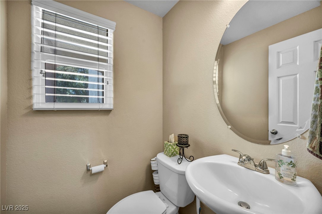 10312 Glimmering Star Drive Property Photo 14