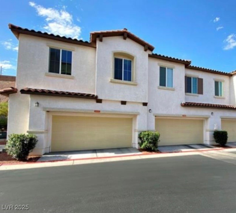 1525 Spiced Wine Avenue 14101 Property Photo 1