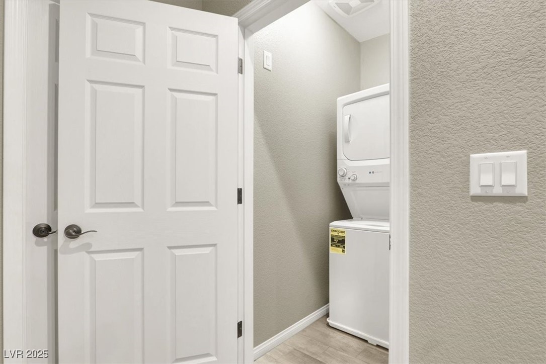 4533 Queens Hill Street Property Photo 17