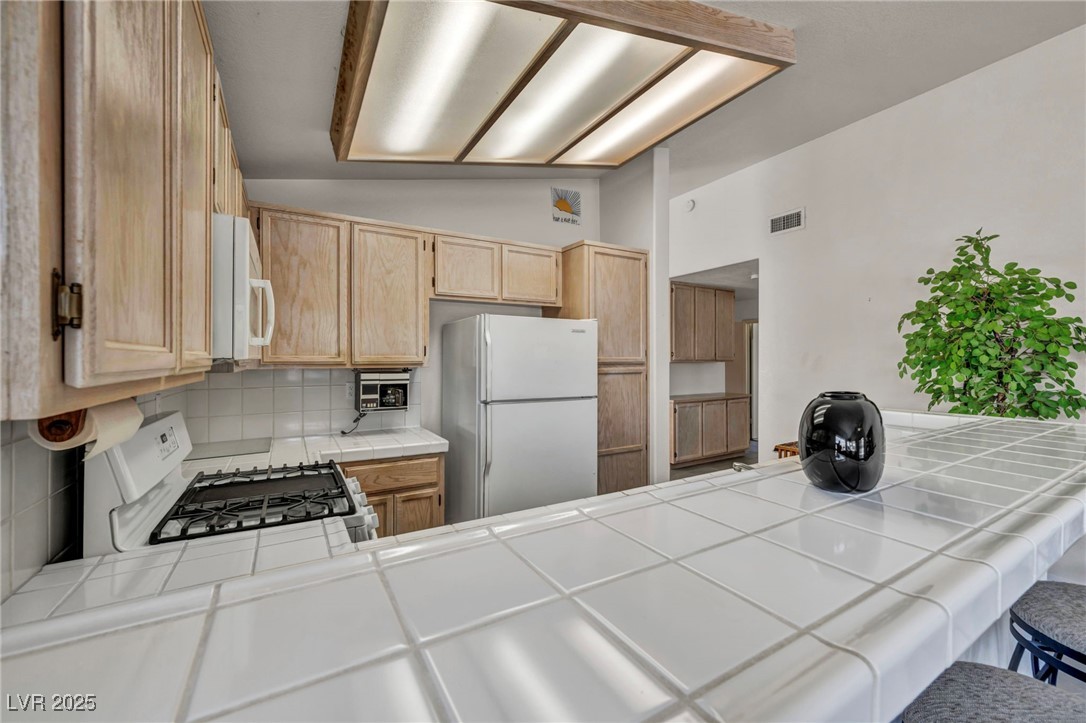 5139 Zapata Lane Property Photo 40