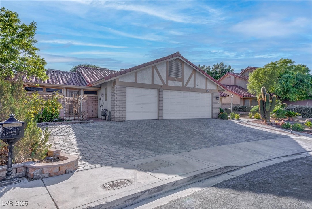 1516 Frandosa Lane Property Photo 1