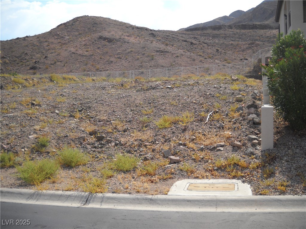 1888 Claudine Drive Property Photo 6