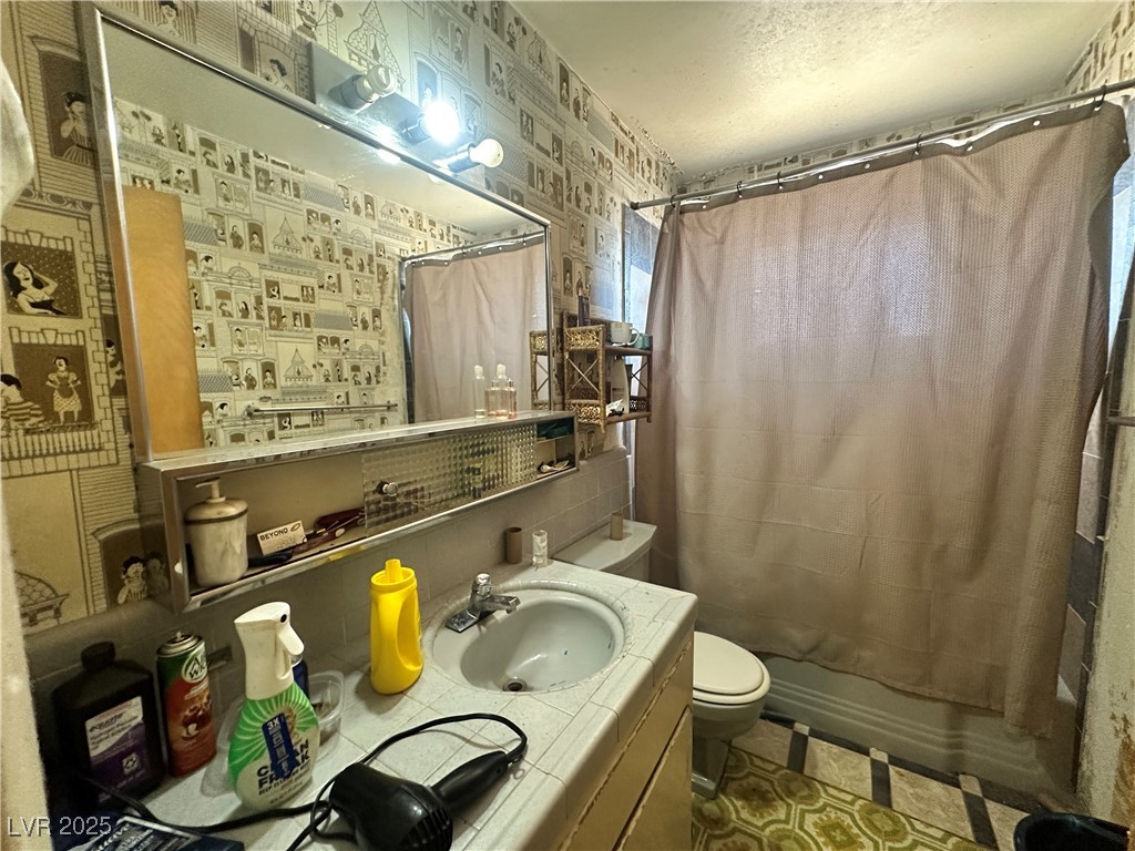 3505 West Bonanza Road Property Photo 12