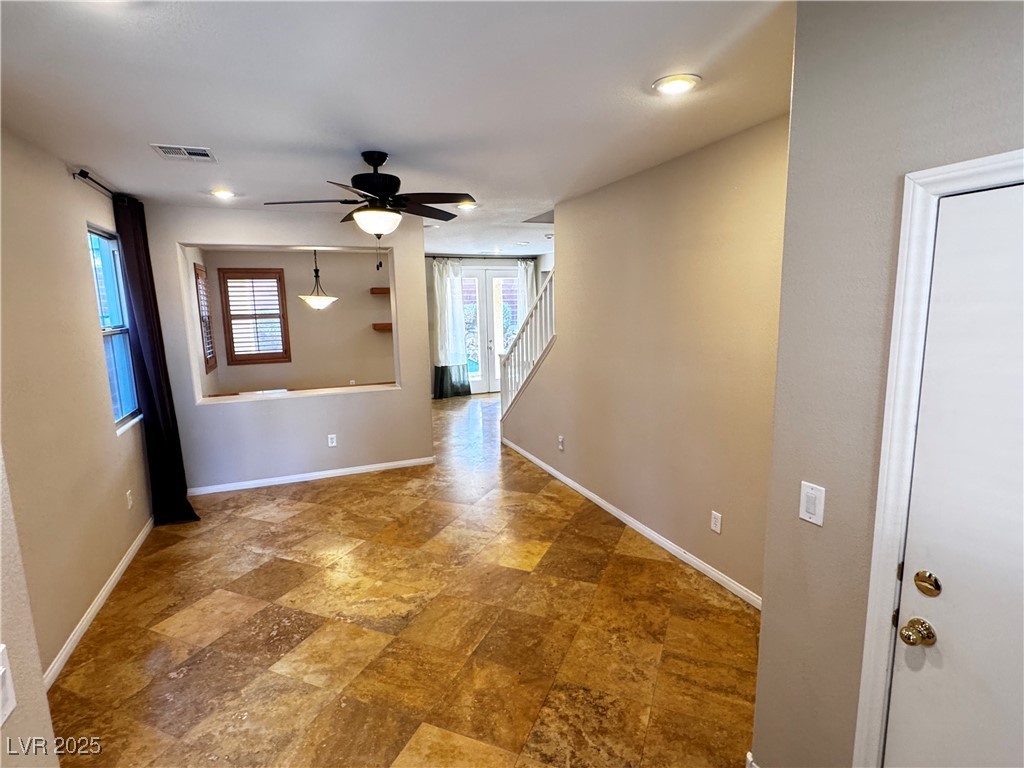 5361 Candlespice Way Property Photo 3