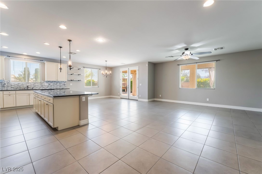 5601 Mackenzie Park Court Property Photo 11