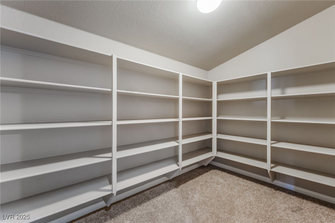 5601 Mackenzie Park Court Property Photo 16