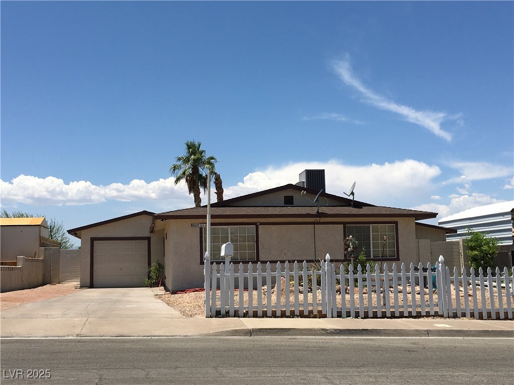 462 Crestway Road Property Photo 1