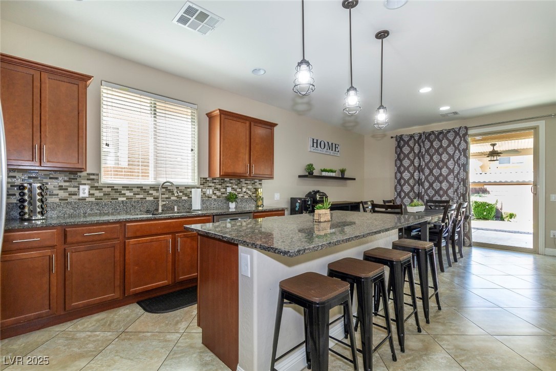 7652 Silver Baron Road Property Photo 12
