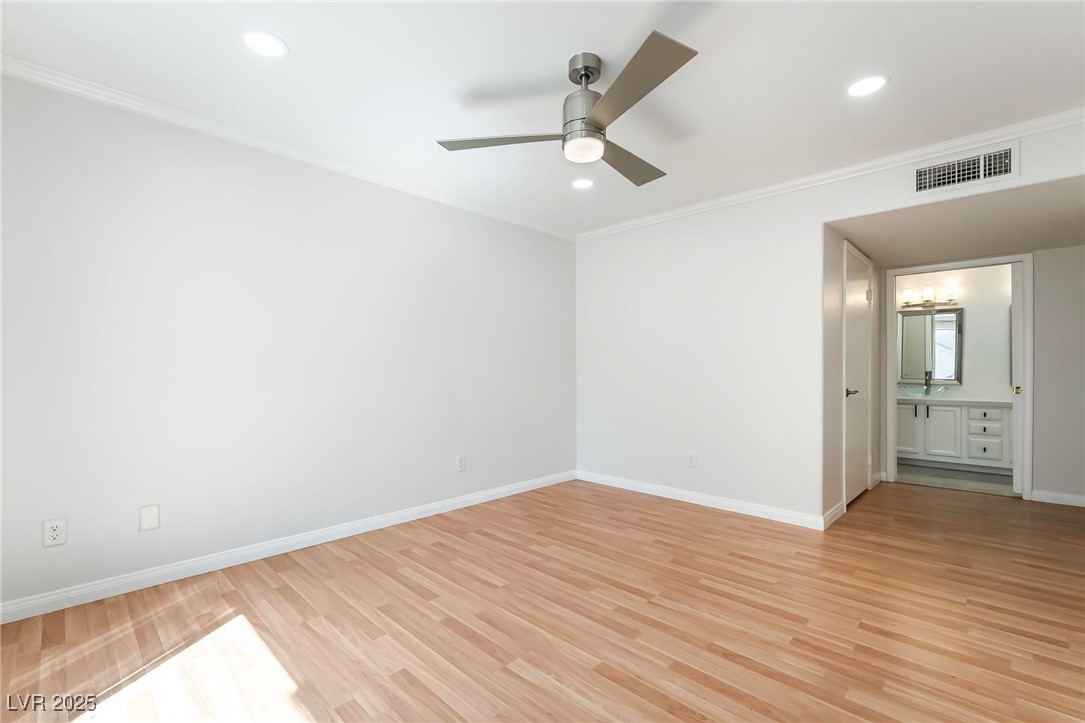 3060 Tarpon Drive 104 Property Photo 9