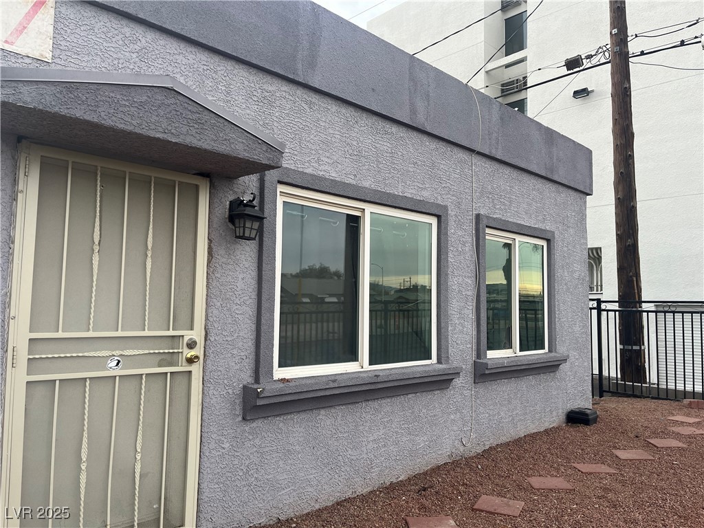 817 Stewart Avenue Property Photo