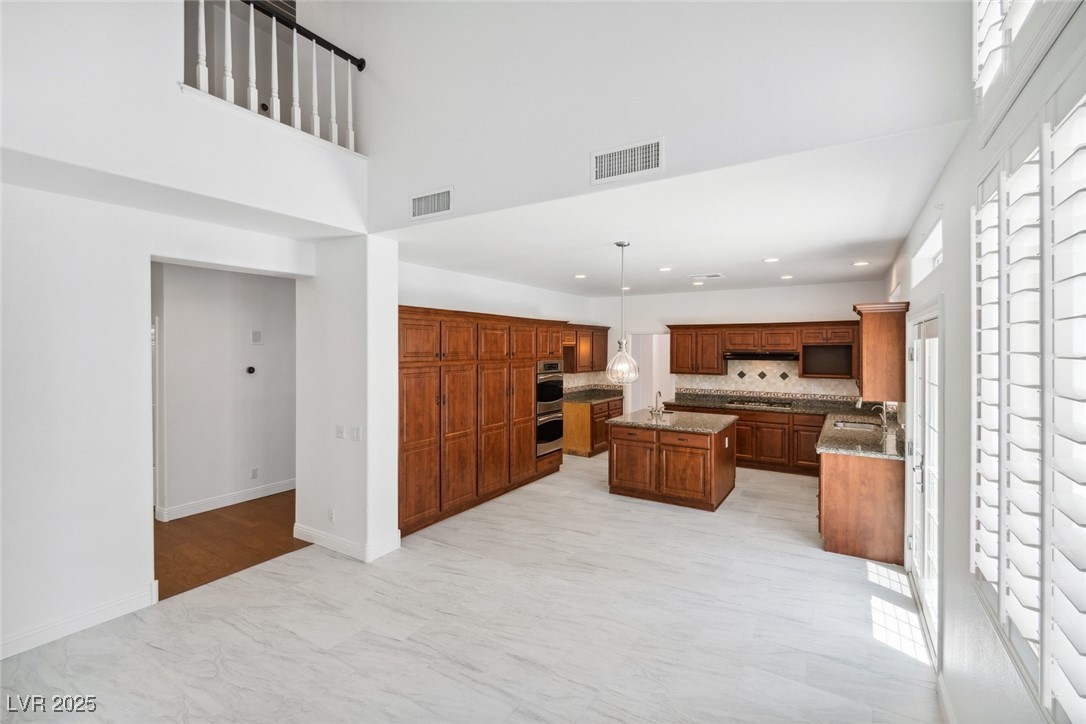 8113 Blue Cascade Avenue Property Photo 10
