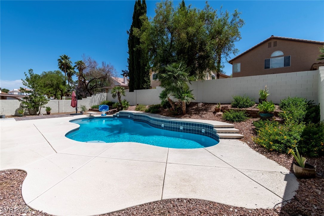8113 Blue Cascade Avenue Property Photo 31